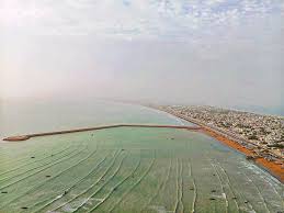 بلوچستان کے ساحلوں پر سمندری پانی سبز ہوگیا، ماہرین کیا کہتے ہیں؟