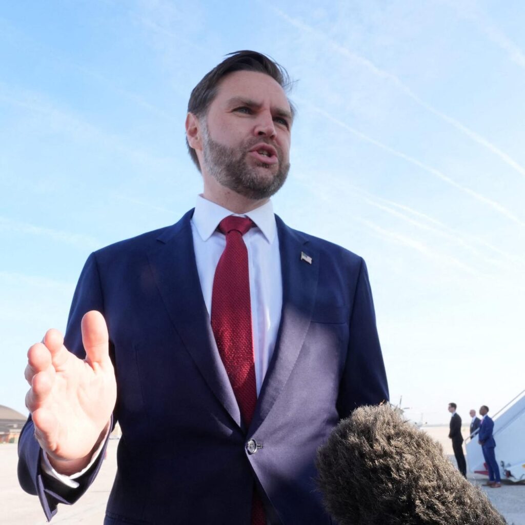 | ایران-امریکہ کشیدگی کے درمیان بڑی پیش رفت — امریکی نائب صدر پاکستان کیلئے روانہ 🇵🇰🇺🇸